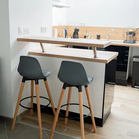 Maison Charmante Et Spacieuse-terrasse Pres Du Centre Amiens