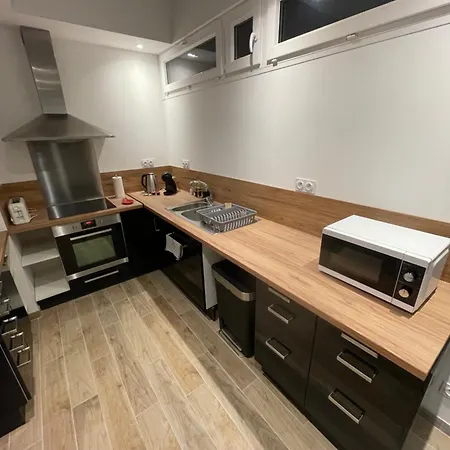 Apartment Maison Charmante Et Spacieuse-terrasse Pres Du Centre Amiens