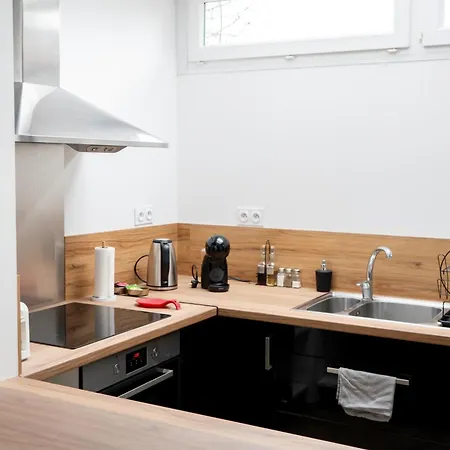 Maison Charmante Et Spacieuse-terrasse Pres Du Centre Amiens